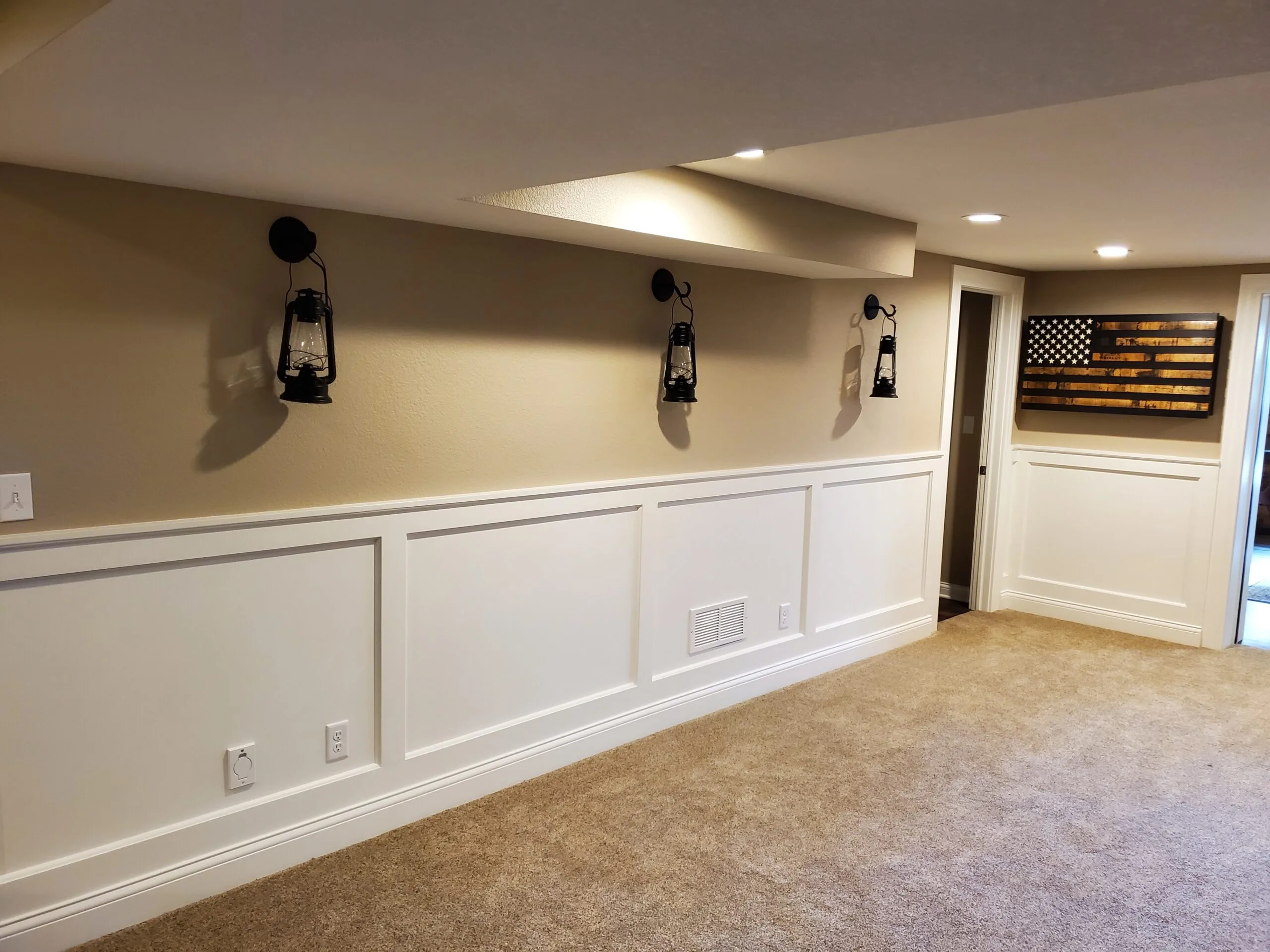 Basement with wainscoting